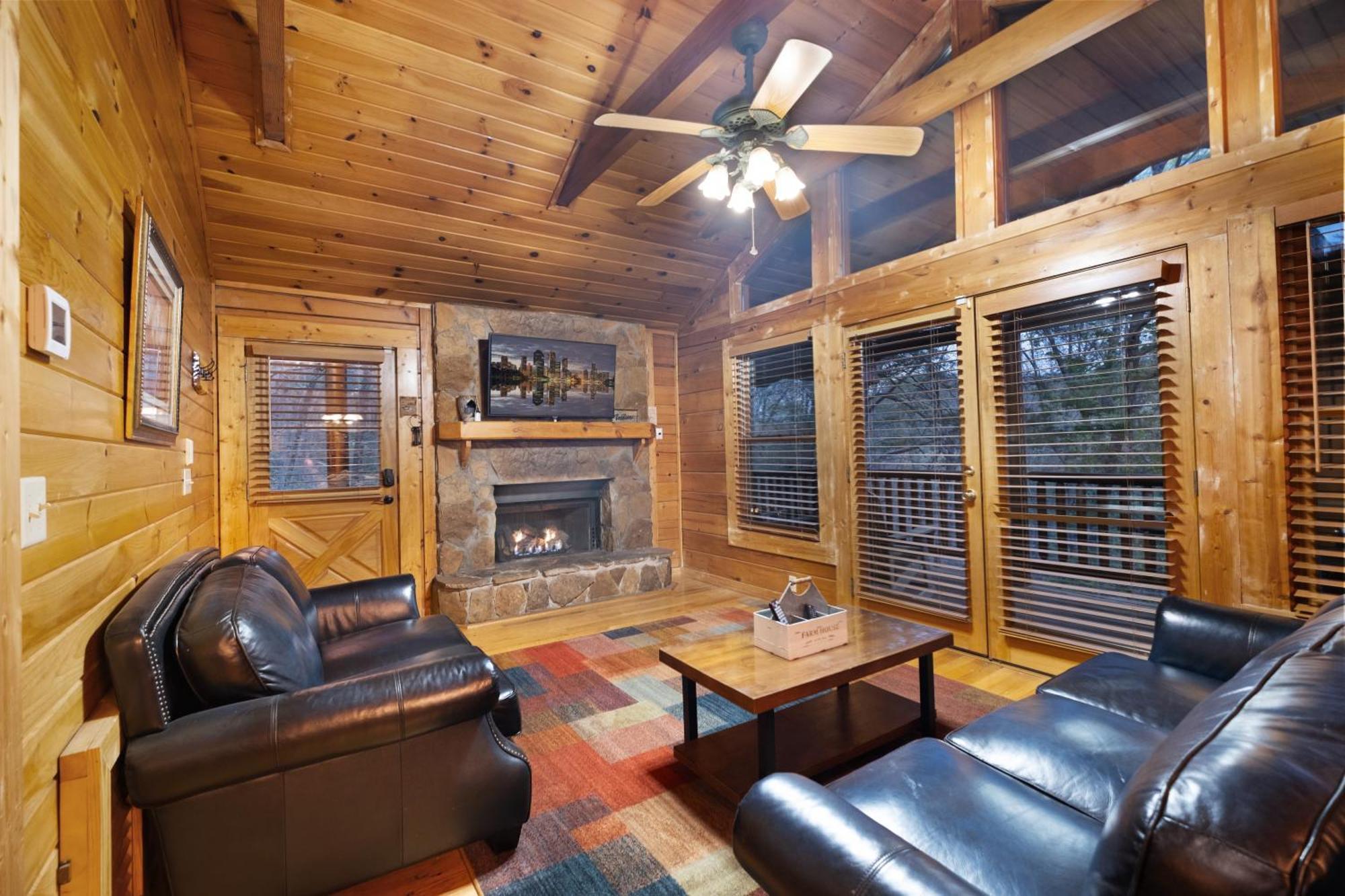 סביירוויל Private Smoky Mountain Luxury Log Home With 2 Fireplaces, Hot Tub & Community Pool מראה חיצוני תמונה